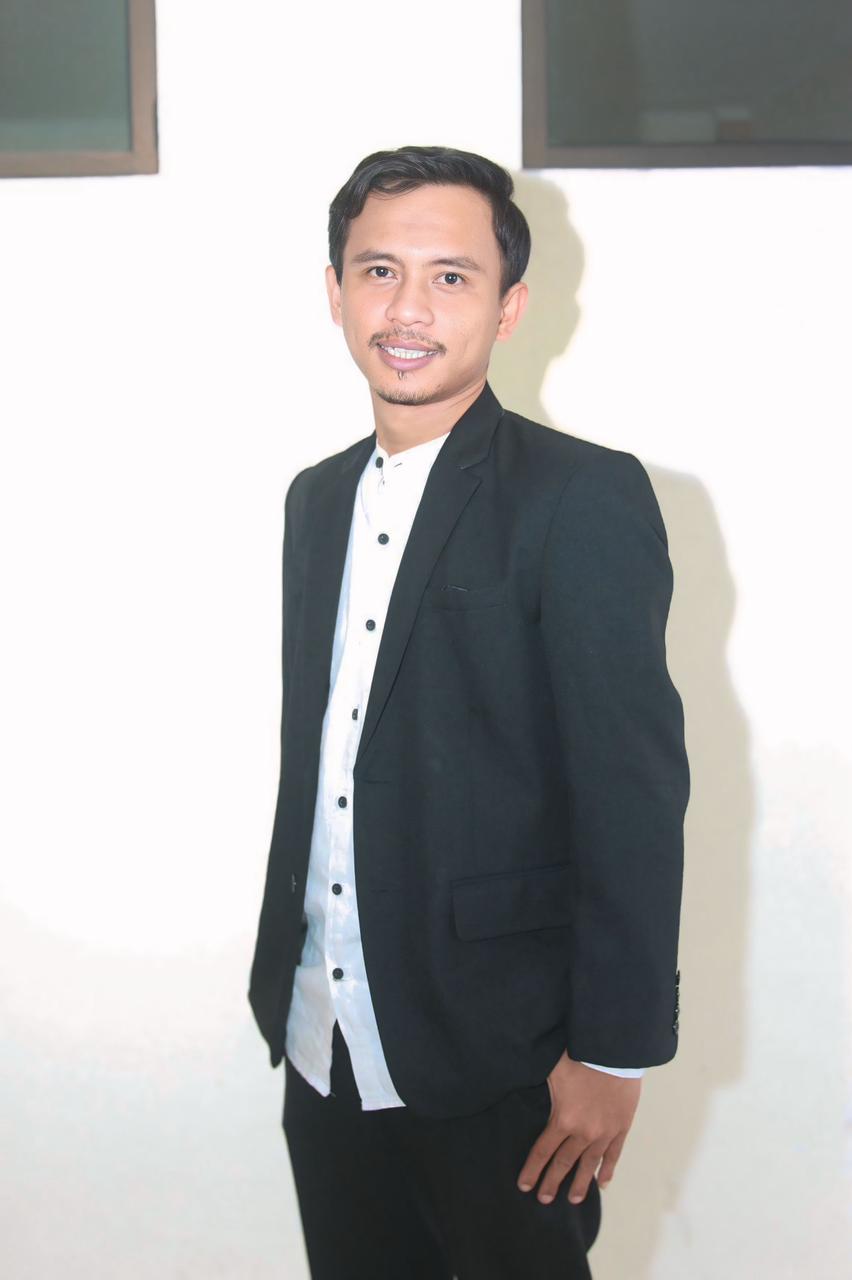 Ibnu Kholdun Nawaji, M.Pd 